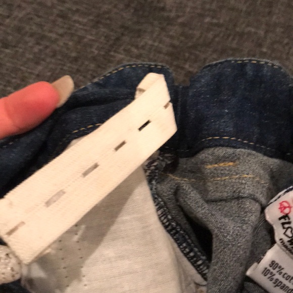 Flowers by Zoe jean short set - Picture 8 of 8